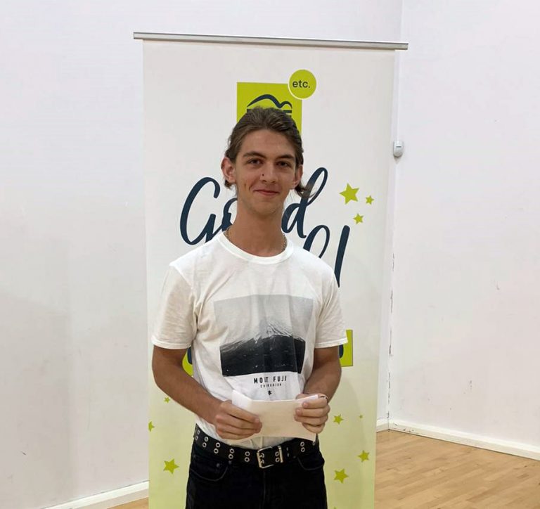 Radu Mustatea Edit 768X724